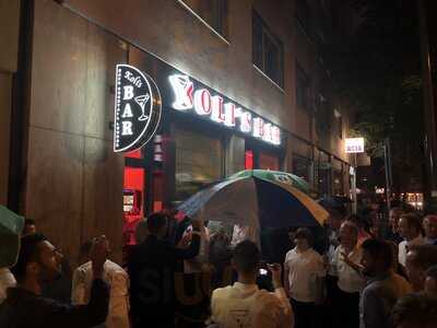 Koli's Bar