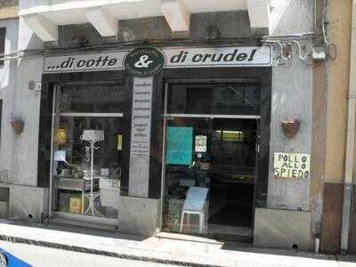 Di Cotte E Di Crude, Acitrezza