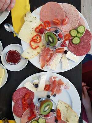 Kaffeehaus Am Waldfriedhof