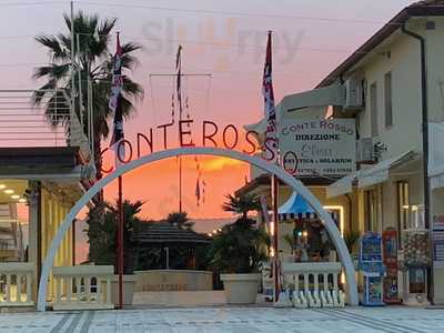 Bagno Conte Rosso, Lido Di Camaiore