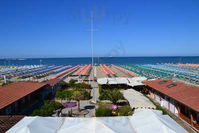 Bagno Italia, Viareggio