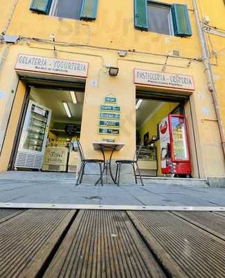 Gelateria Bagni Di Nerone, Pisa