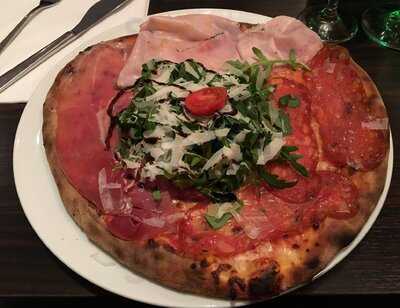 Pizza-pazza Da Leo