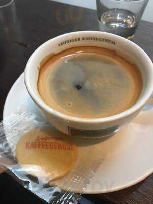 GANOS Kaffee