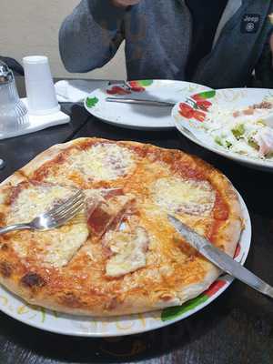 Pizzeria Bella Roma