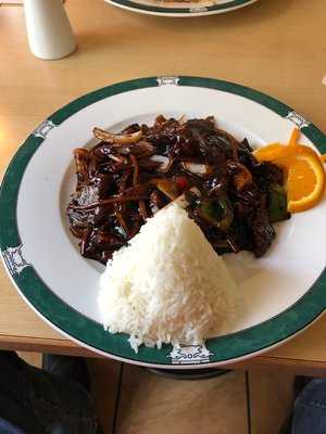 Kaiser's Wok Restaurant