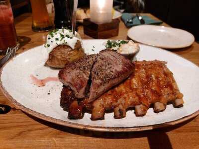 Ribs & Bones American Steakhouse