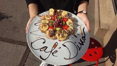 Cafe Diva Waffle