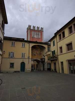 Il Colosseo, Camaiore