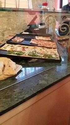 Pizzeria Blum, Volterra