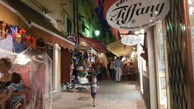 El Curandero, Porto Azzurro