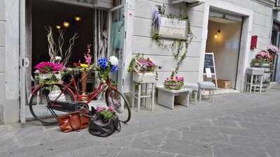 L'Amante Che Spende Bistrot, Massa