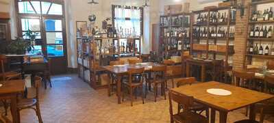 Portofranco L'enoteca A Marina Di Pisa