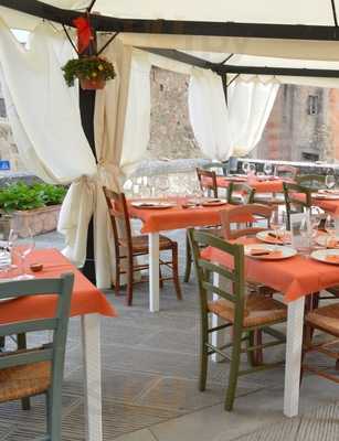 Una Terrazza in Toscana, Monterchi