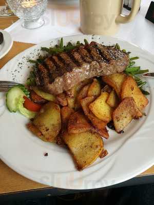 Dom Steakhaus Und Café