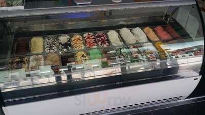 Eiscafe Gelatissimo