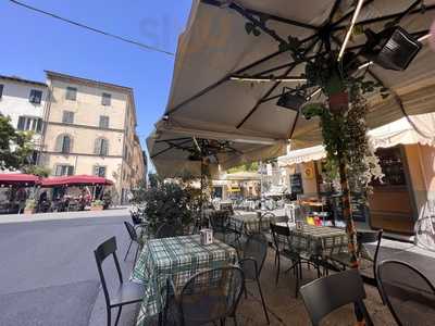 Caffe Monica, Lucca