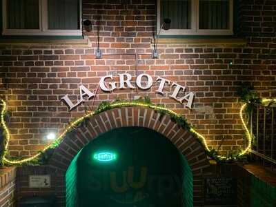 La Grotta