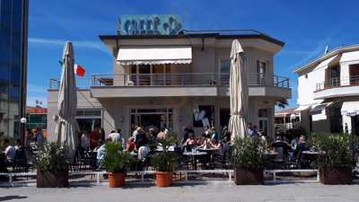 Caffè 22, Viareggio