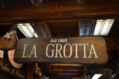 La Grotta Pizzicheria