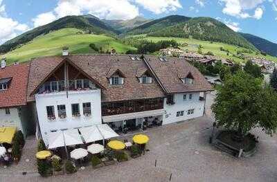 Hotel Zum Hasen Restaurant & Pizzeria, Terento