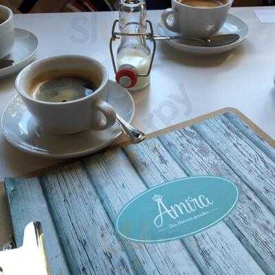 Café Amira