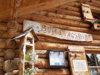 Baita Enrosadira, Pozza di Fassa