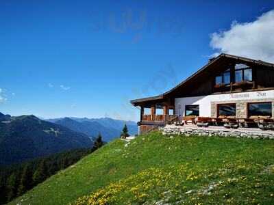 Rifugio 5 Laghi, Madonna di Campiglio