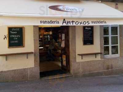 Panadería - Pastelería Antoxos