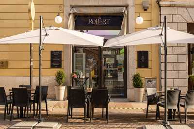 Caffè Latte, Trento