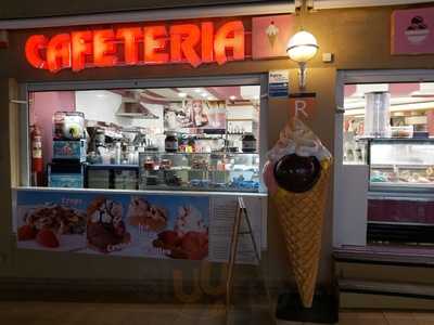 Heladeria Pasteleria La Barca