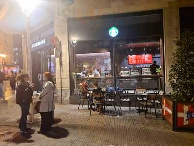 Starbucks Navarra 8