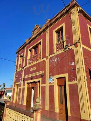 Casa De La Juventud De Cecebre