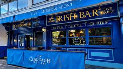 The Claddagh Irish Bar