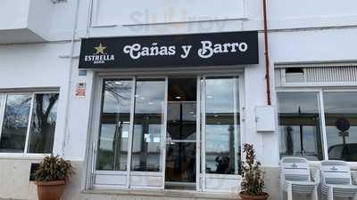 Canas Y Barro