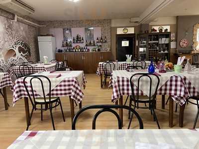 Pizzeria Paradiso, Montone