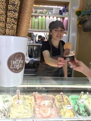 Gelato In Trevi, Roma