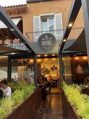 Restaurant Cafeteria Es Castell