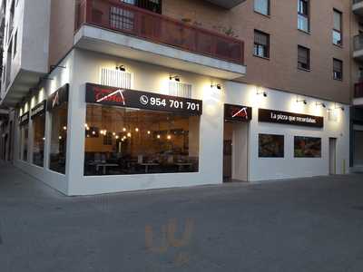 Nueva Pizzeria Carlos Sevilla