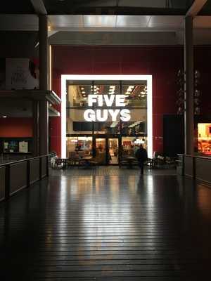 Five Guys La Maquinista