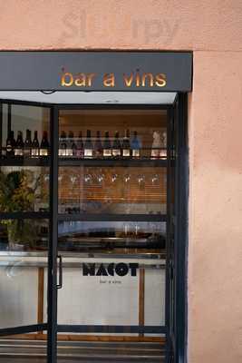 Macot Bar A Vins