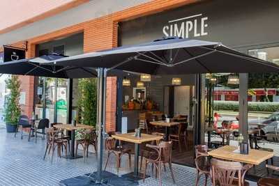 Cafe Simple