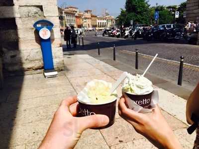 Filarmonico Caffee, Verona