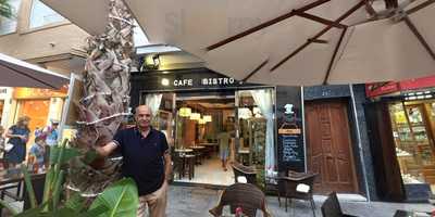 Cafe Bistro