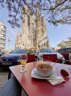 Bar Familia Sagrada