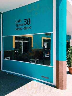 Café & Tapas 30 Y Trës