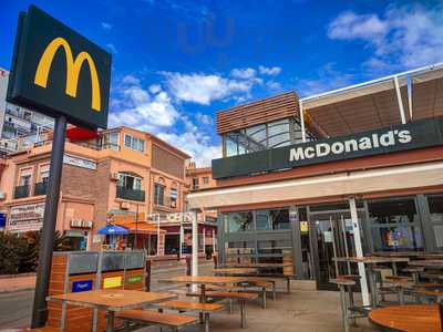 Mcdonald's Benalmadena Bil Bil