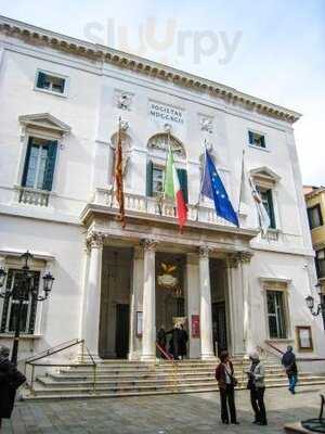 La Colomba, Venezia