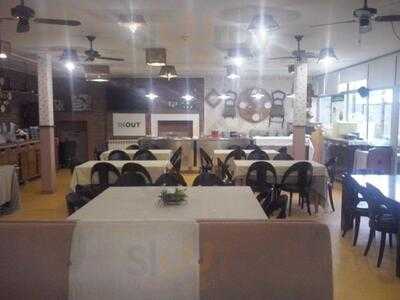 Inout Restaurant
