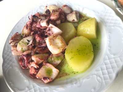 Martina's Brasserie & Cocteleria